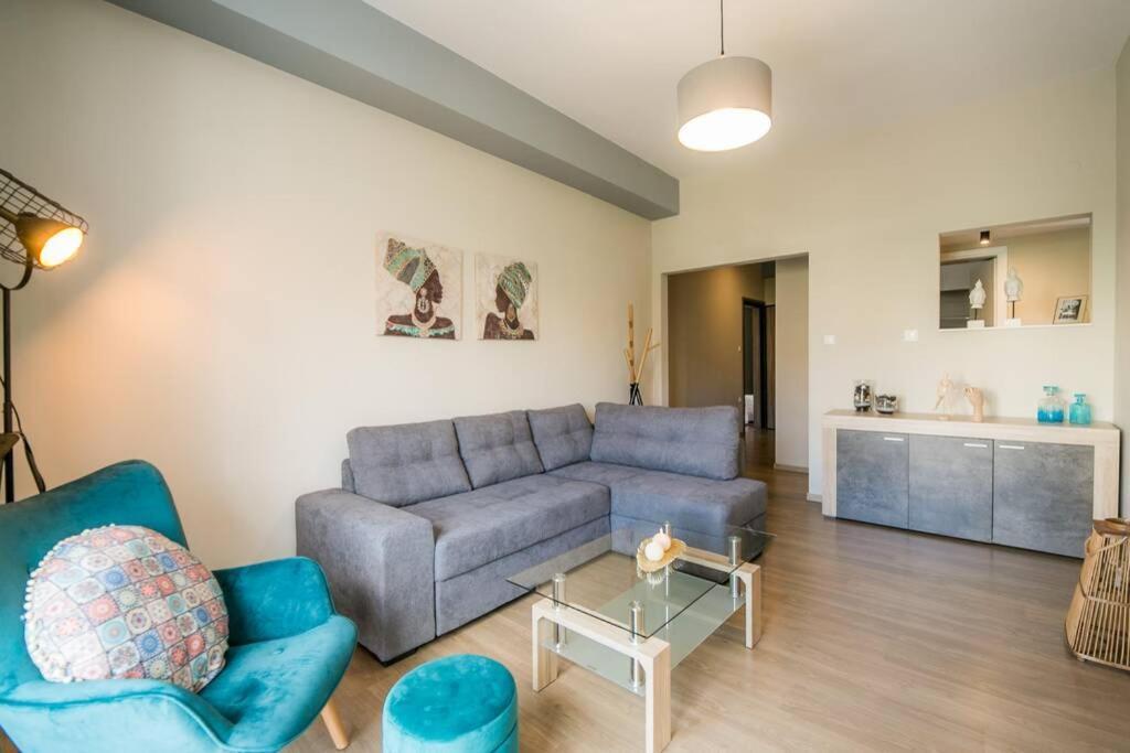 Belajo Central Apartment And Jacuzzi !! 볼로스 외부 사진