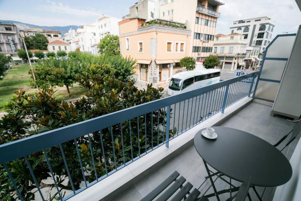 Belajo Central Apartment And Jacuzzi !! 볼로스 외부 사진